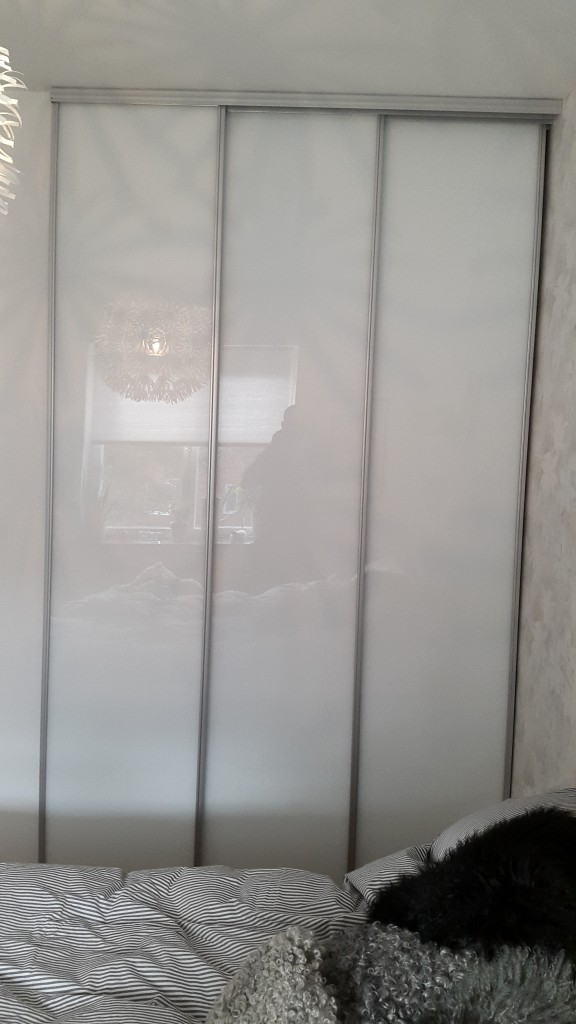 Nya dörrana till garderoben